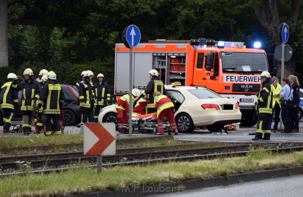 VU 3 Pkw Koeln Deutz Am Messekreisel P006.JPG - Miklos Laubert